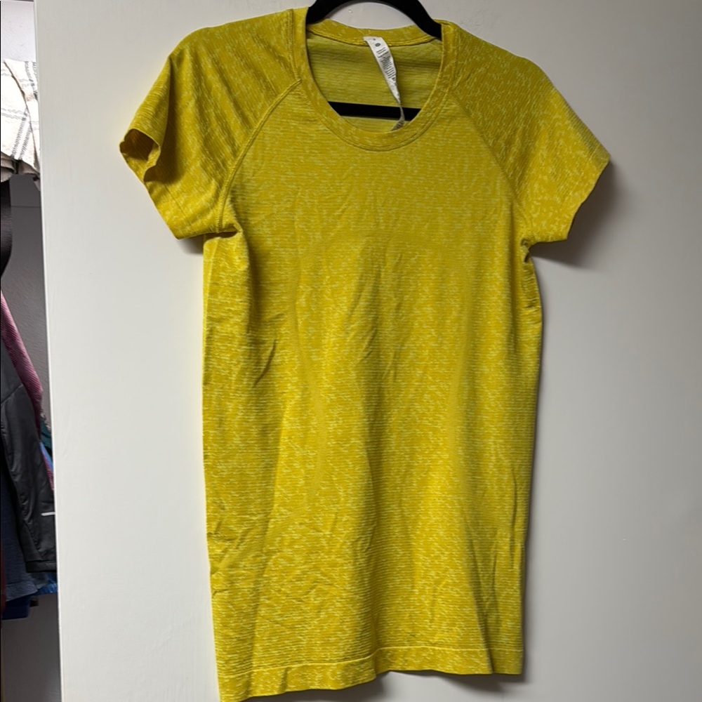 Lululemon Swiftly Short Sleeve 2.0